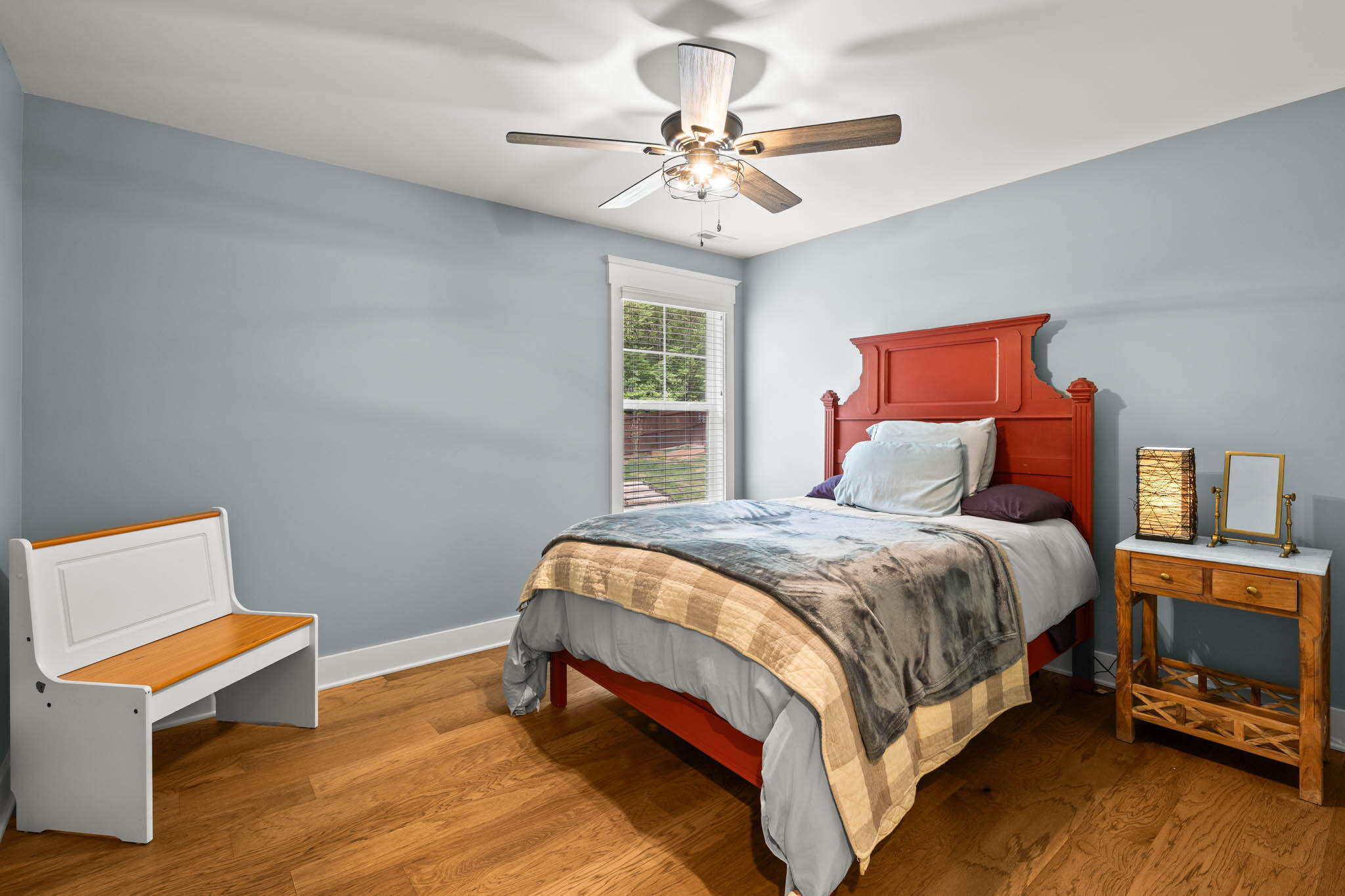 637 Lullwater Road Chattanooga, TN 37405 - Photo 24 of 40 Bedroom