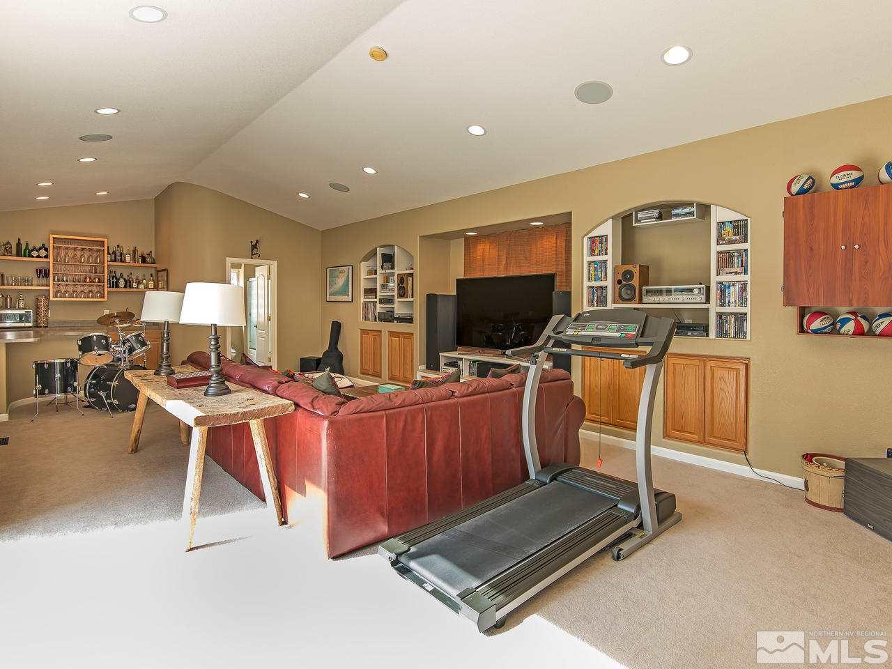 65 Chinchilla Lane Reno, NV 89511 - Photo 11 of 25 Photo 11