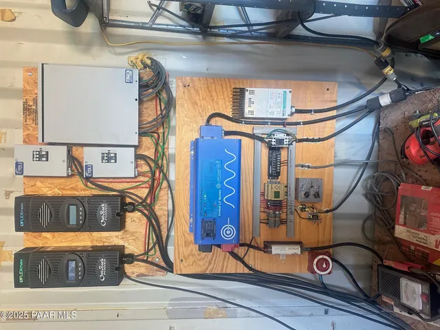 $149,900 | 58558 Shadow Mountain Parkway, Seligman, AZ 86337