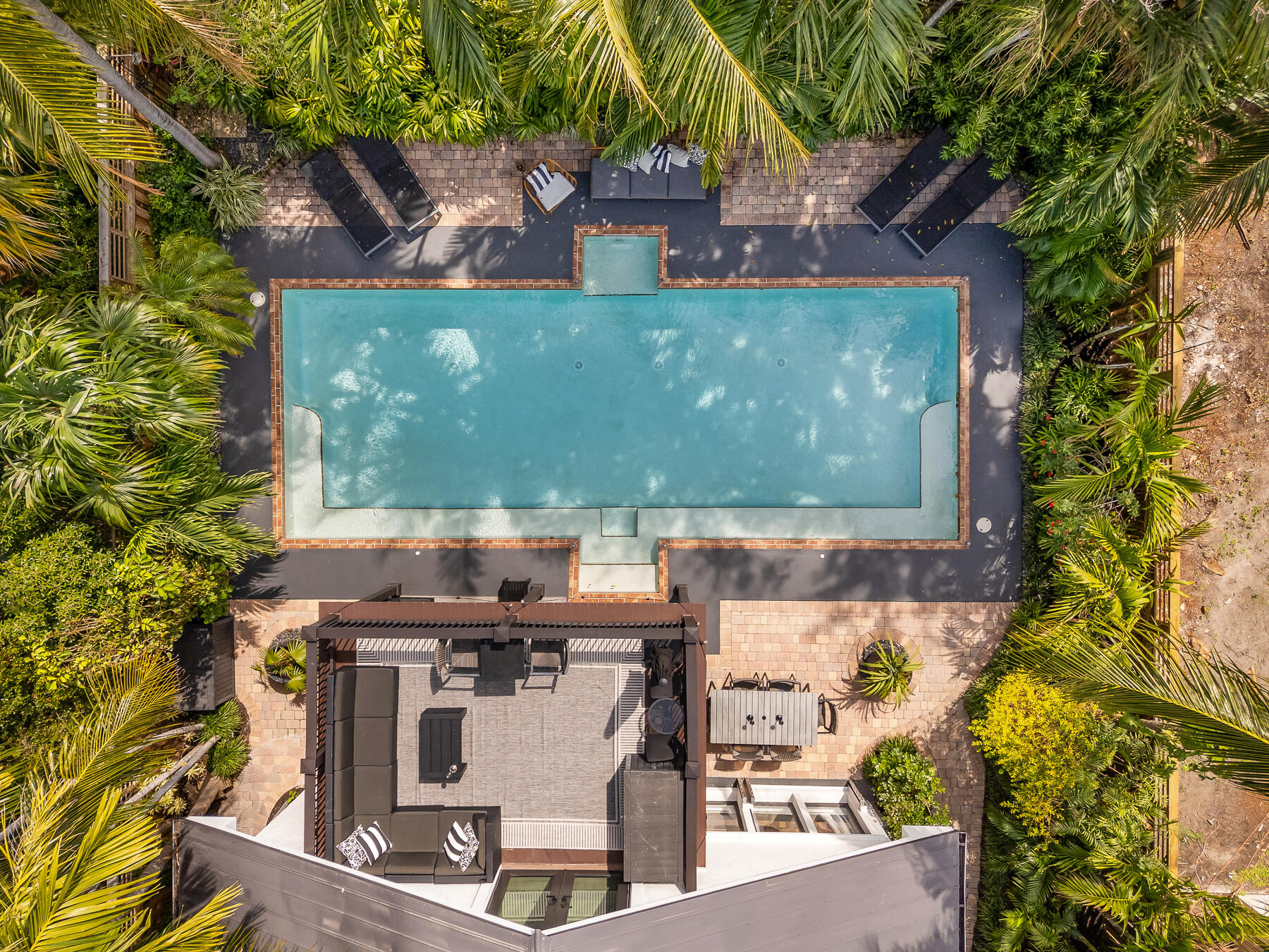 1708 Laird Street Key West, FL 33040 - Photo 42 of 43 front view of a house with a tree