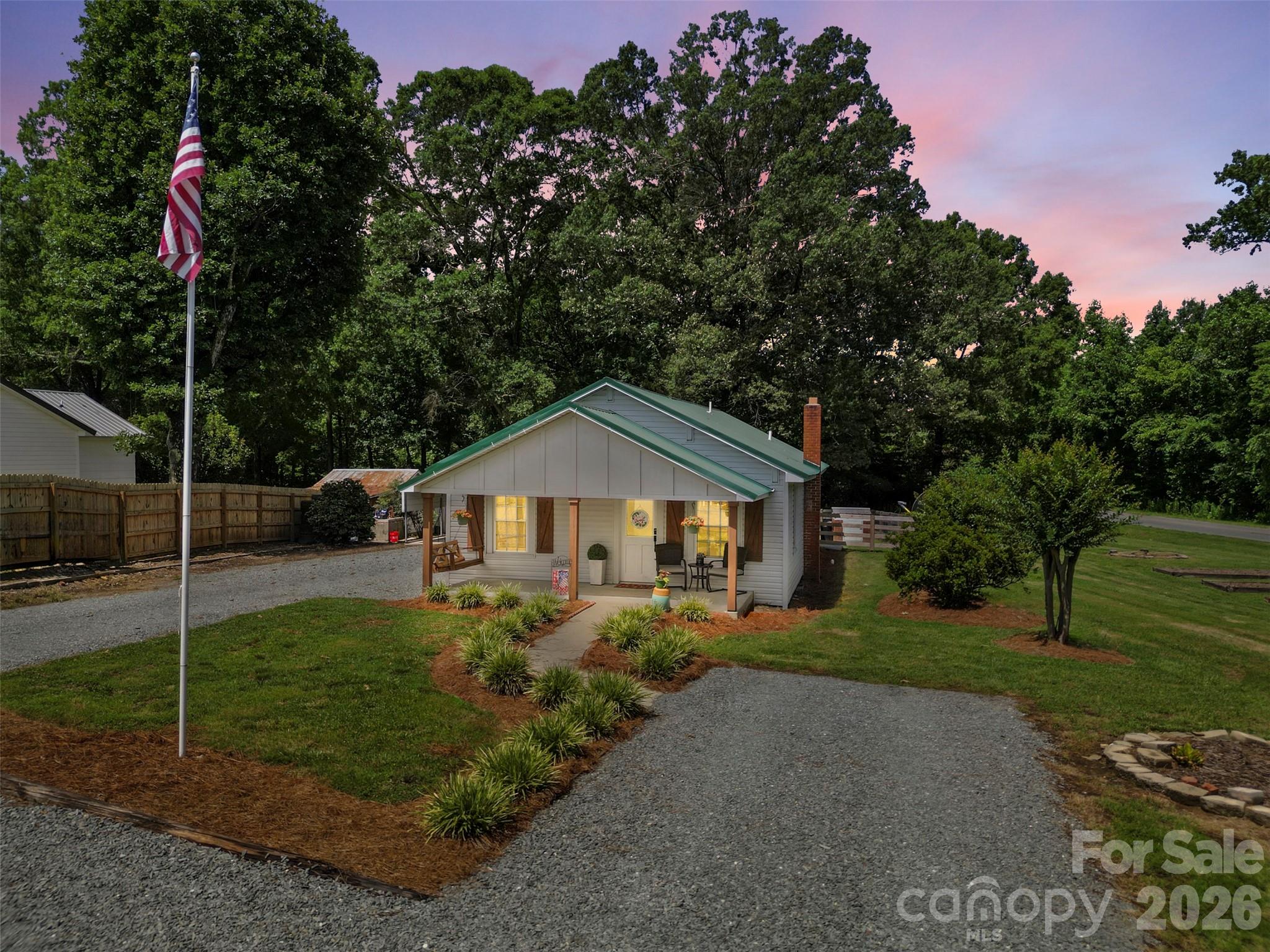 6121 Sikes Mill Road Monroe, NC 28110 - Photo 2 of 24