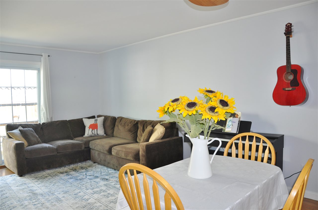 117 Rivers Edge Drive Burlington, VT 05408 - Photo 4 of 30 Gallery Image 4