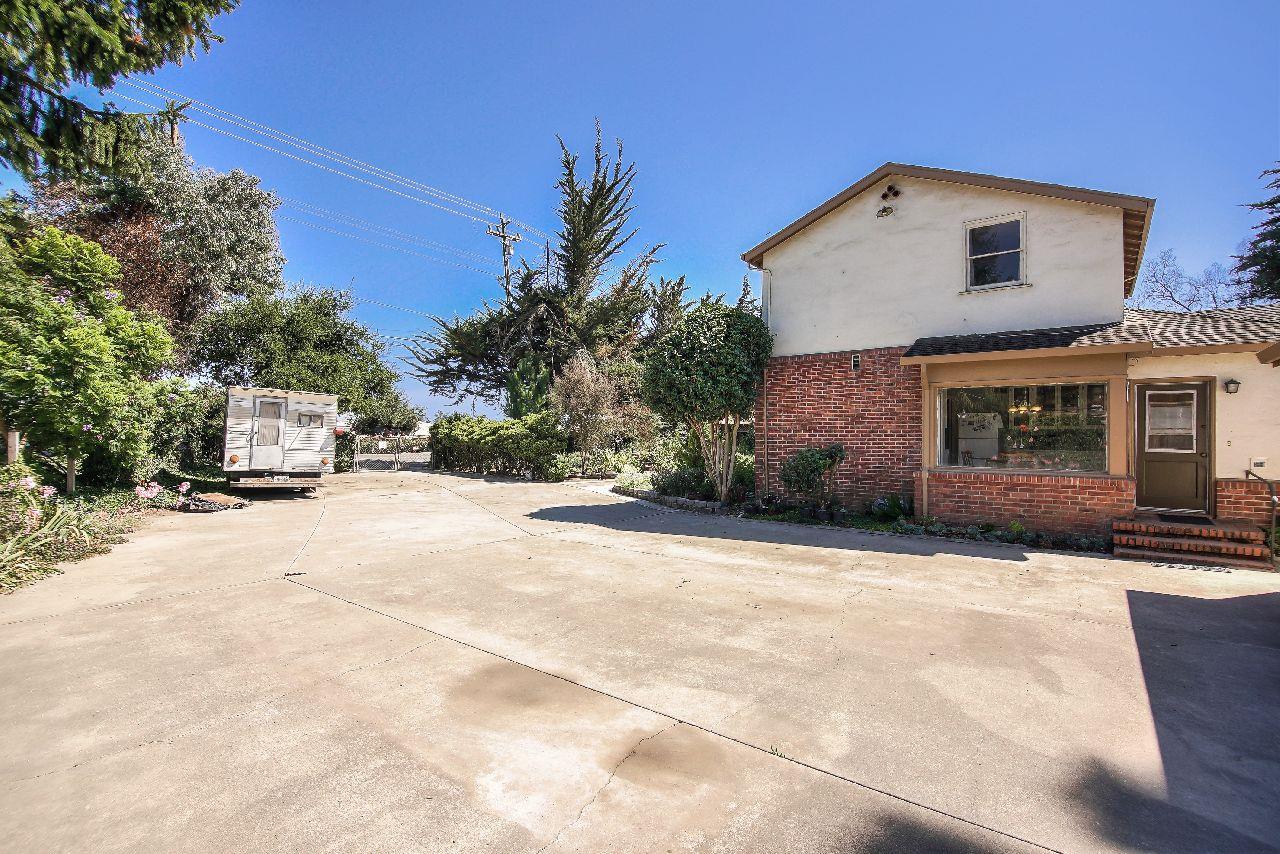 313 Green Valley Road Watsonville, CA 95076 - Photo 23 of 49 Gallery Image 23