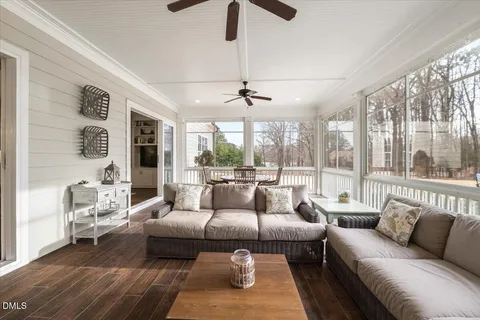 $1,399,000 | 10 Sourwood Court, Youngsville, NC 27596