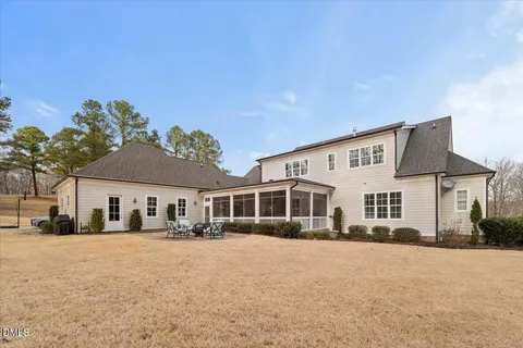 $1,399,000 | 10 Sourwood Court, Youngsville, NC 27596
