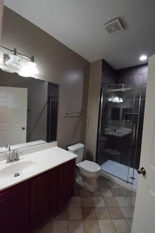 $349,900 | 600 Countryfield Lane, Elgin, IL 60120