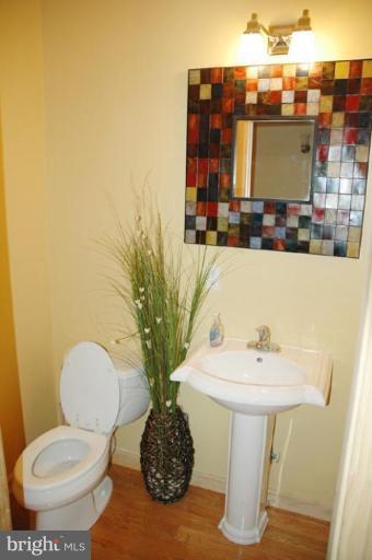 936 4th Street Northeast Washington, DC 20002 - Photo 6 of 16 Half Bath 1