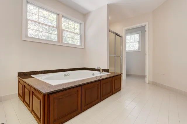 $4,300 | 113 Lighthouse Lane, Egg Harbor Township, NJ 08234