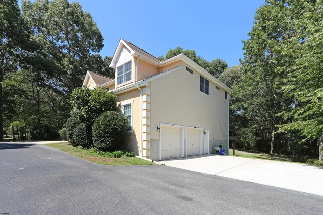 $4,300 | 113 Lighthouse Lane, Egg Harbor Township, NJ 08234