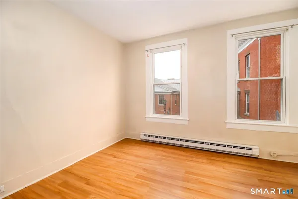 $2,295 | 17 Church Street, Unit C1, New Milford, CT 06776