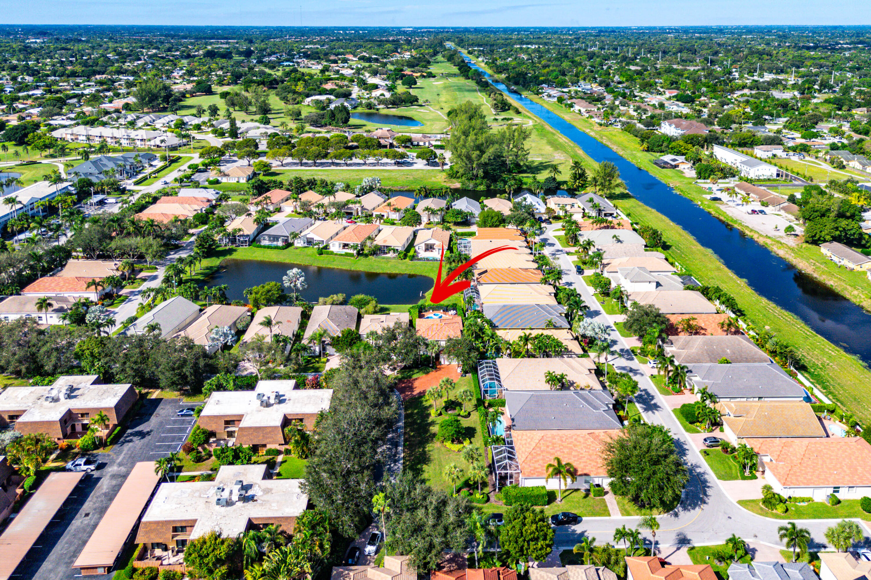 121 Palm Circle Lake Worth, FL 33462 - Photo 62 of 63 an aerial view of residential houses with outdoor space and street view