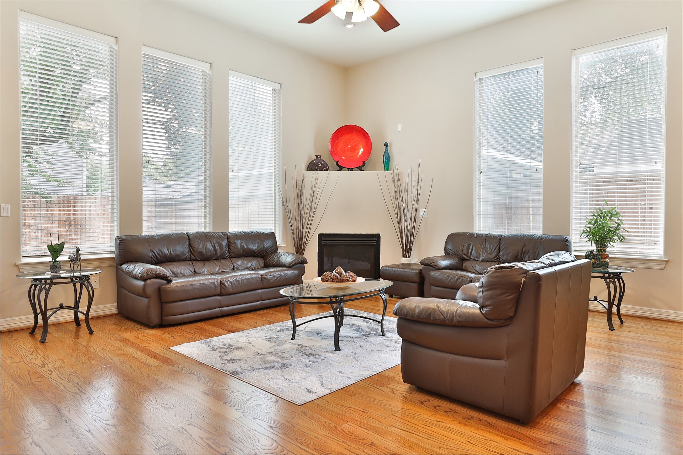 826 East 29th Street Houston, TX 77009 - Photo 6 of 32