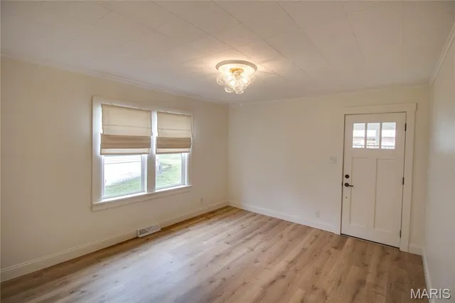 $145,000 | 2717 Grovelin Street, Godfrey, IL 62035