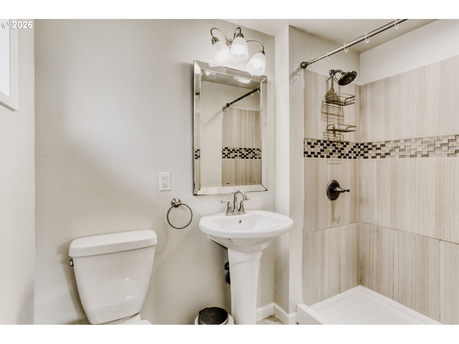 20650 Southwest Florence Street Aloha, OR 97078 - Photo 16 of 26 Bathroom