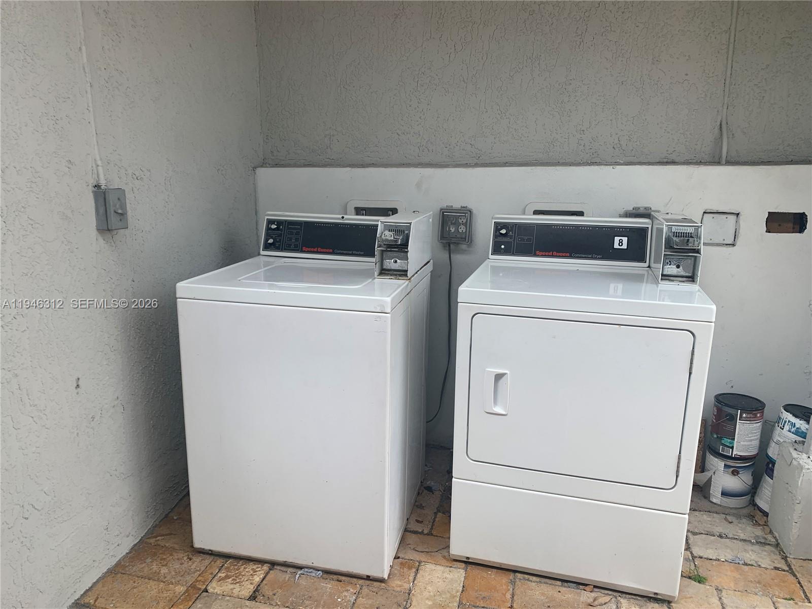 821 Southwest 29th Court, Unit 3 Miami, FL 33135 - Photo 10 of 10 a utility room with dryer and washer