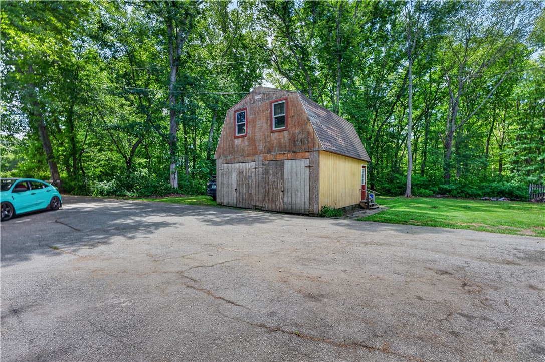 183 S Road Exeter, RI 02822 - Photo 15 of 19