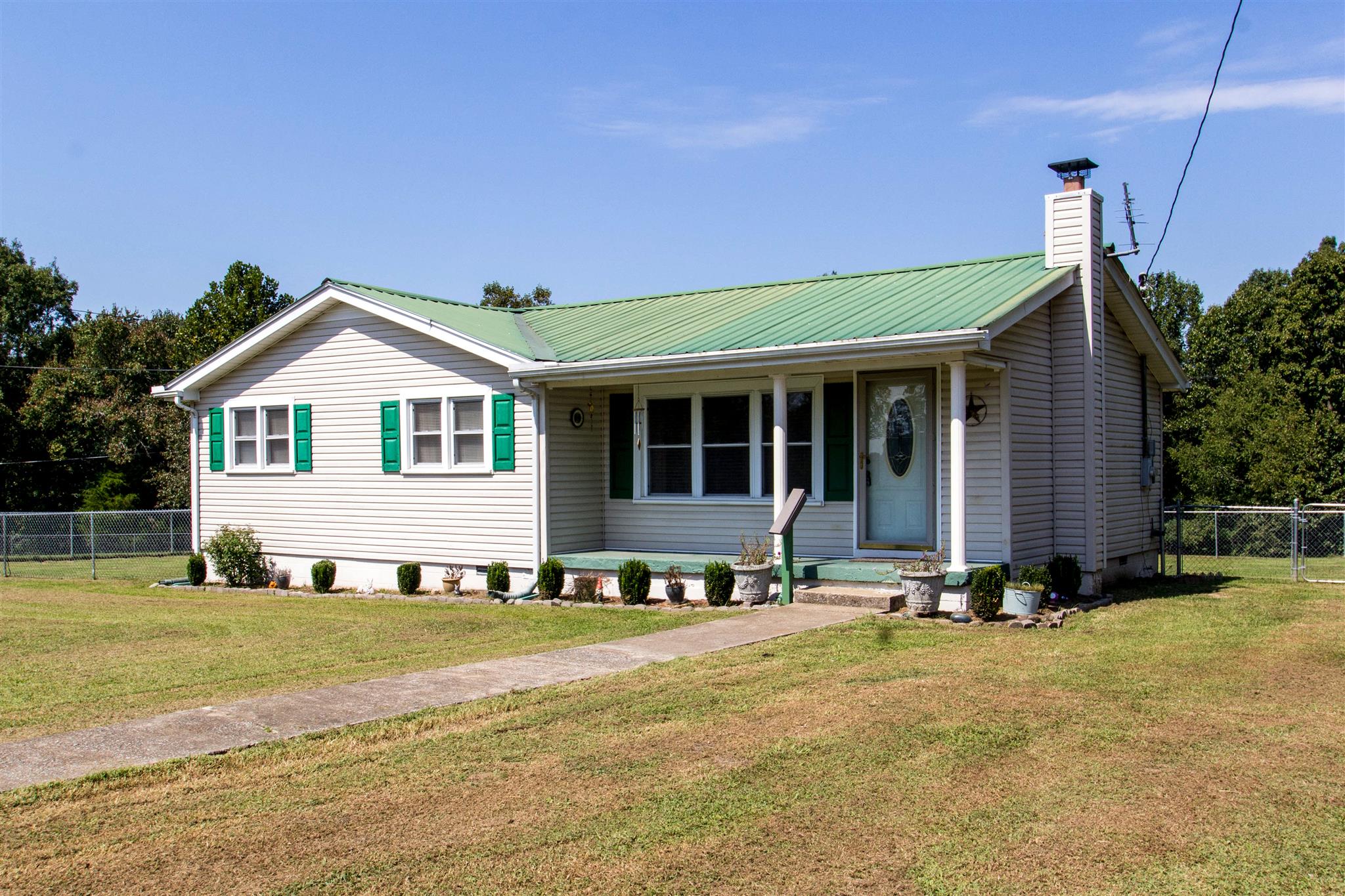 1244 Petty Road White Bluff, TN 37187 - Photo 2 of 18 Gallery Image 2