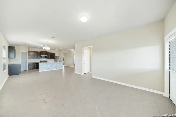 $1,800 | 15502 Gray Catbird, San Antonio, TX 78253