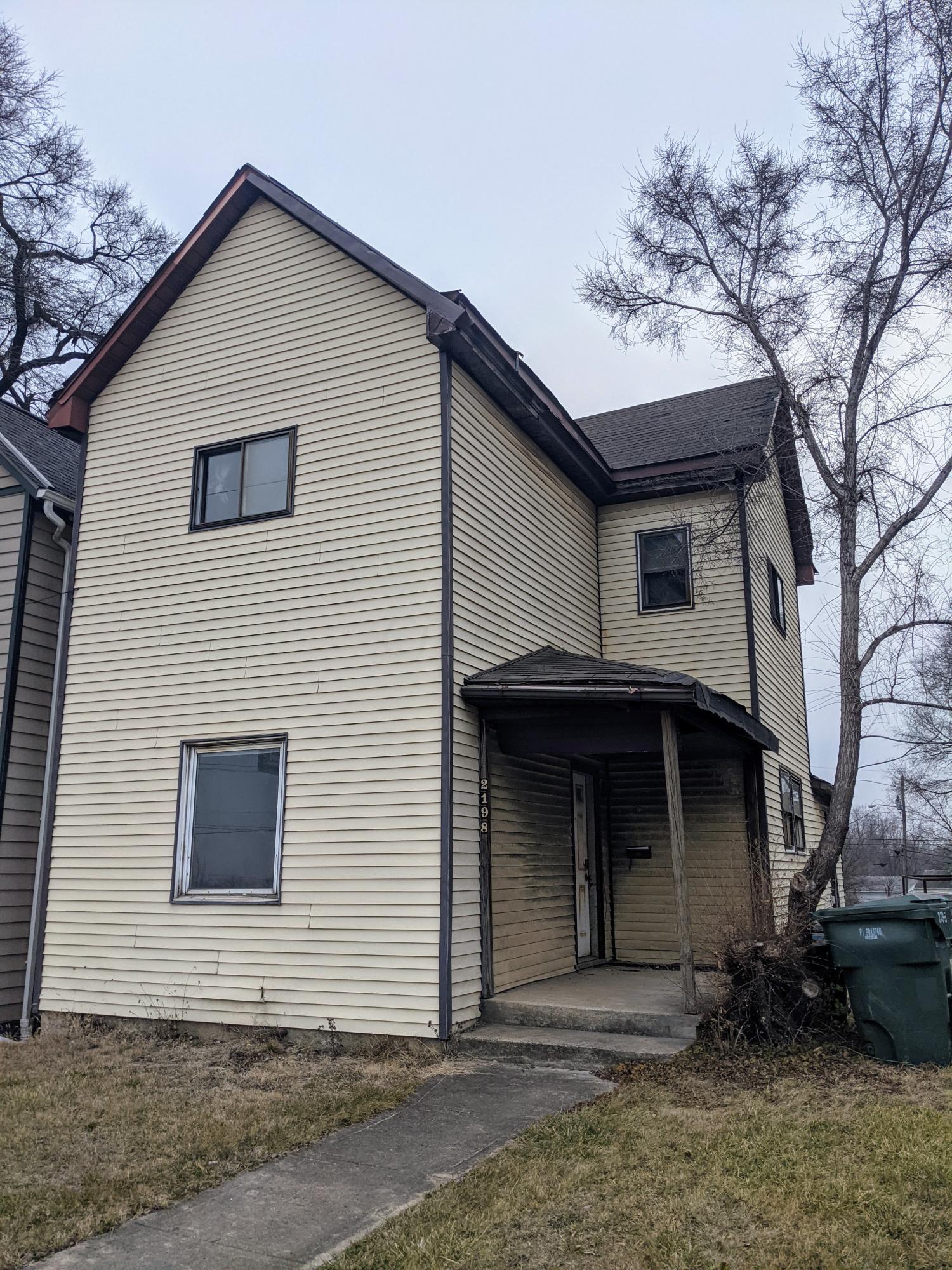 2198 Groveport Road Columbus, OH 43207 - Photo 1 of 12