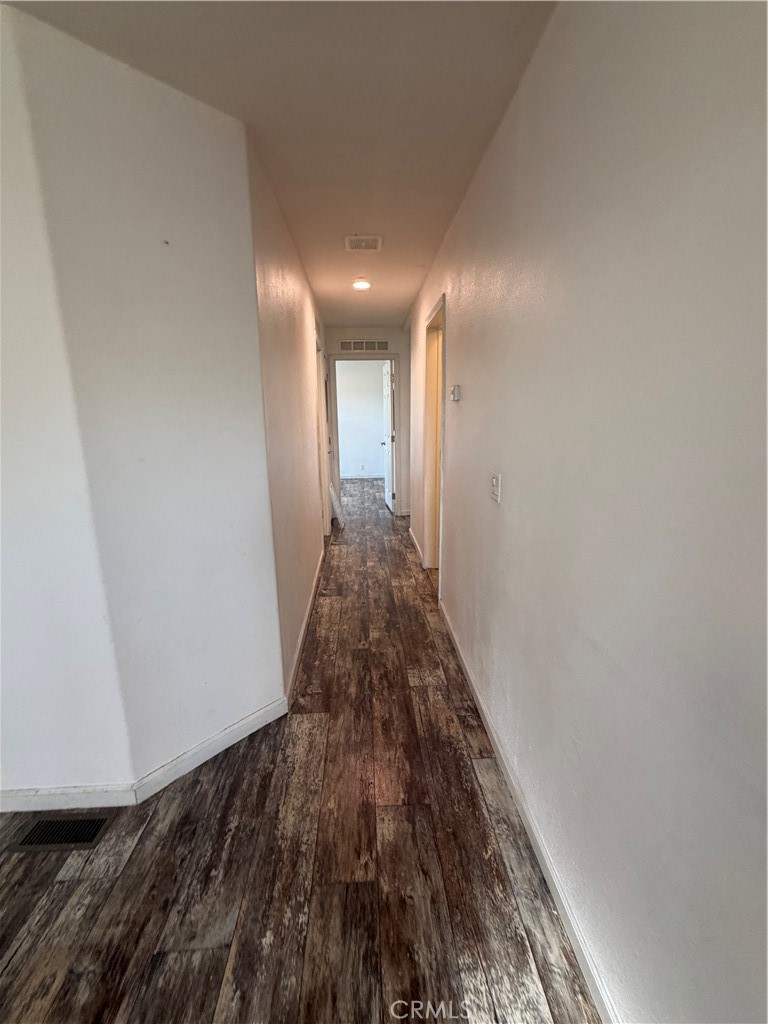 12700 Elliott, Unit 151 El Monte, CA 91732 - Photo 14 of 21 a view of entryway