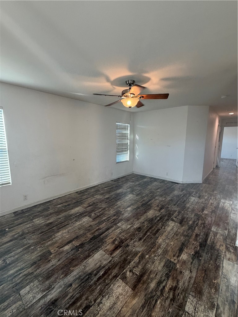 12700 Elliott, Unit 151 El Monte, CA 91732 - Photo 17 of 21 a view of a room