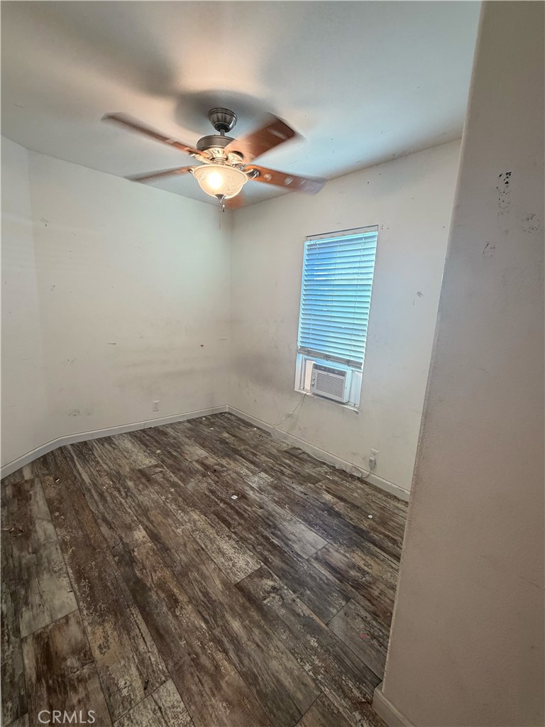 12700 Elliott, Unit 151 El Monte, CA 91732 - Photo 18 of 21 a view of empty room with a window