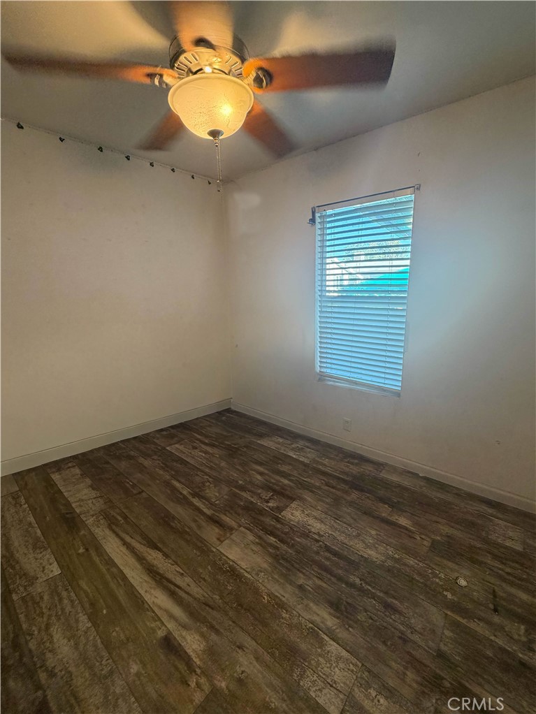 12700 Elliott, Unit 151 El Monte, CA 91732 - Photo 20 of 21 an empty room with a window