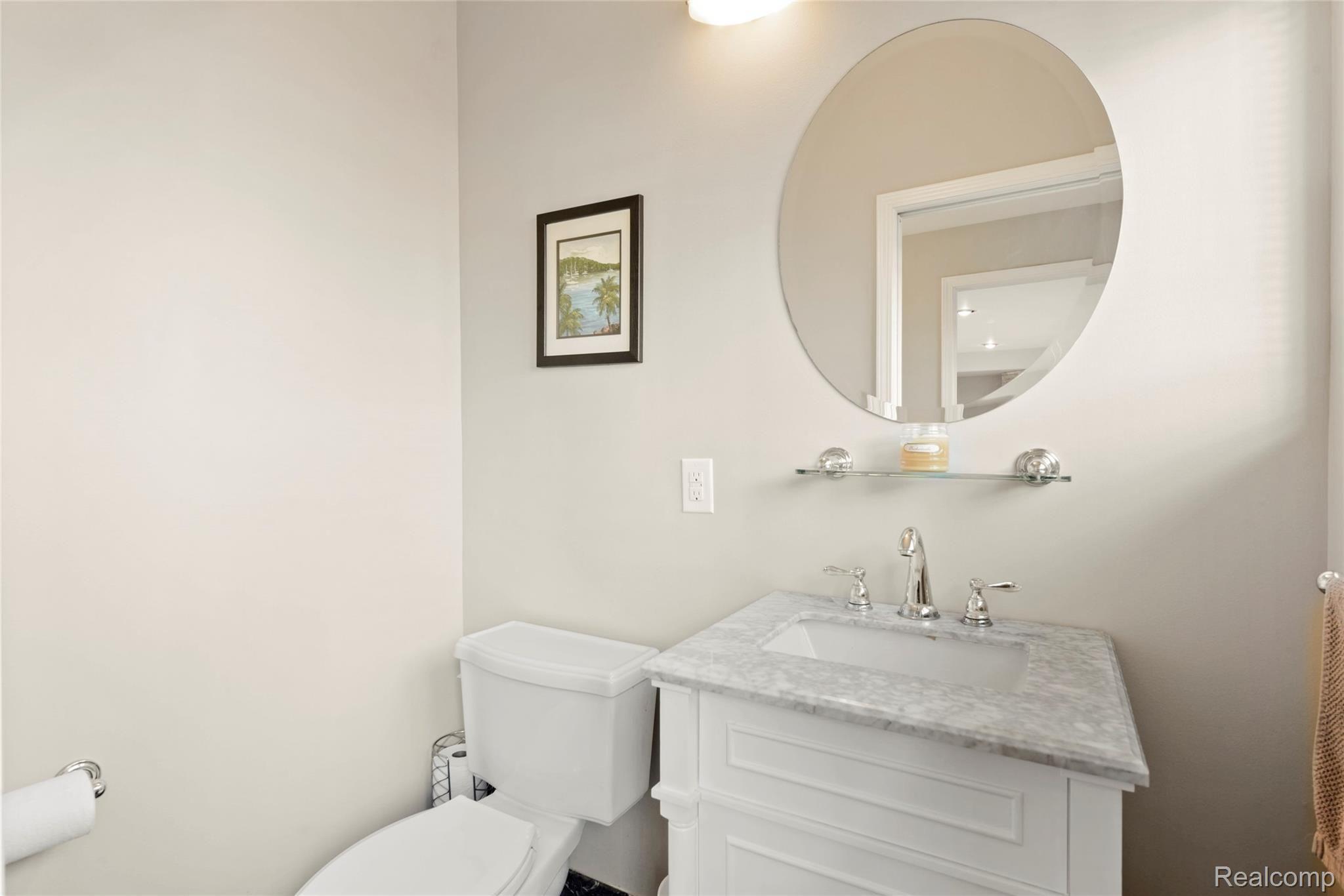 3638 Covert Road Waterford, MI 48328 - Photo 41 of 76 DSC_4458.jpg