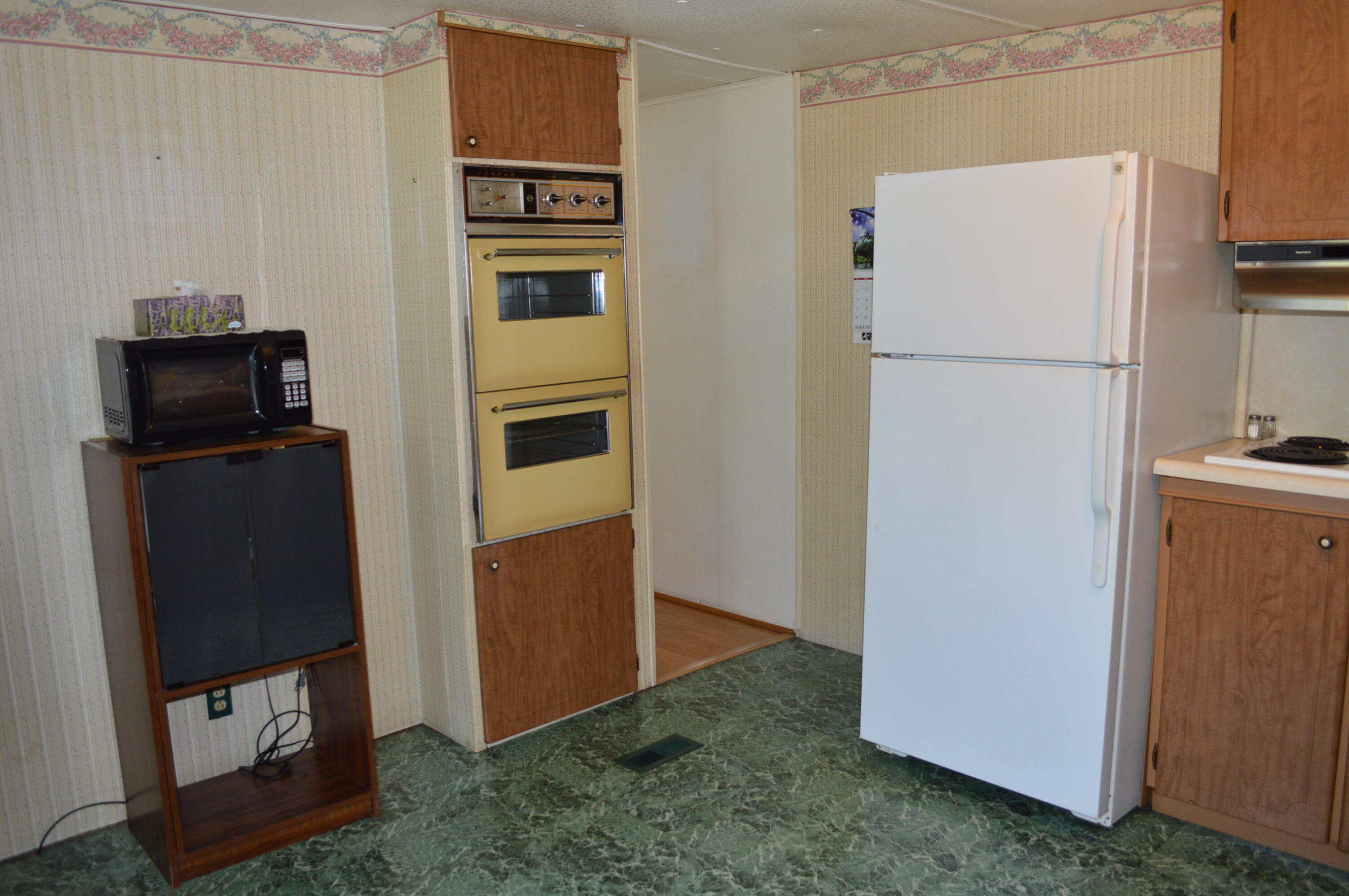 156 Golf Course Road St. David, ME 04773 - Photo 32 of 52 DSC_0208