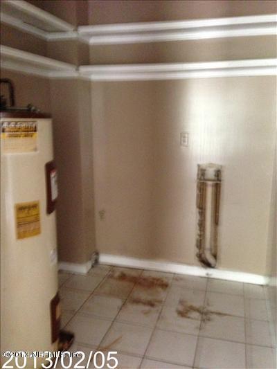 832 Worth Road Jacksonville, FL 32259 - Photo 3 of 27 a view of a storage & utility room