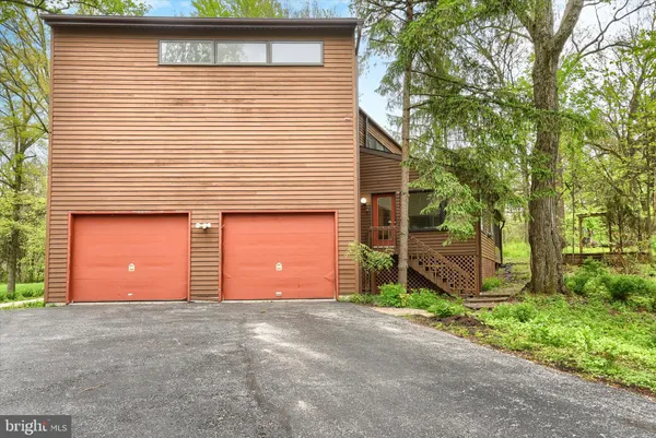$475,000 | 8 Pheasant Drive, Hershey, PA 17033
