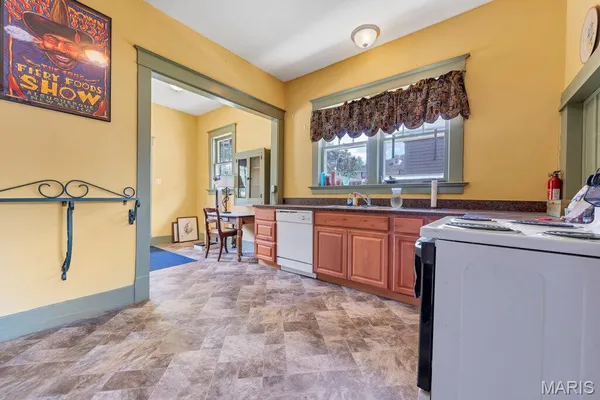 $265,000 | 203 West Booneslick Road, Warrenton, MO 63383