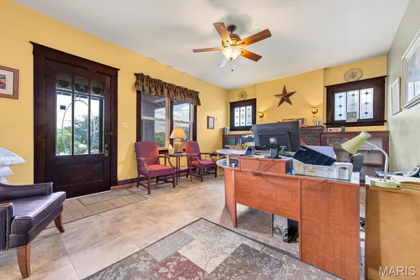 $265,000 | 203 West Booneslick Road, Warrenton, MO 63383