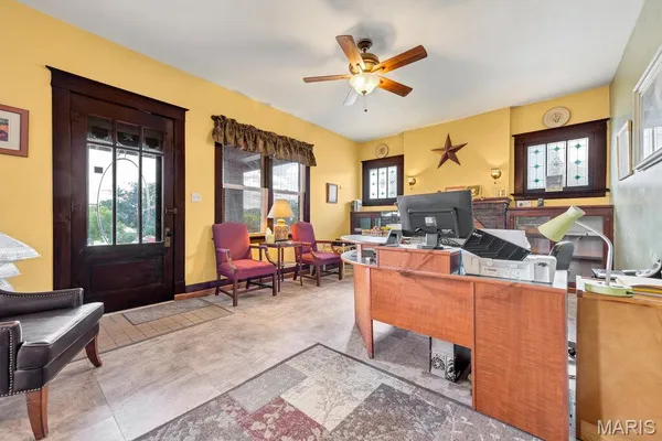 $265,000 | 203 West Booneslick Road, Warrenton, MO 63383