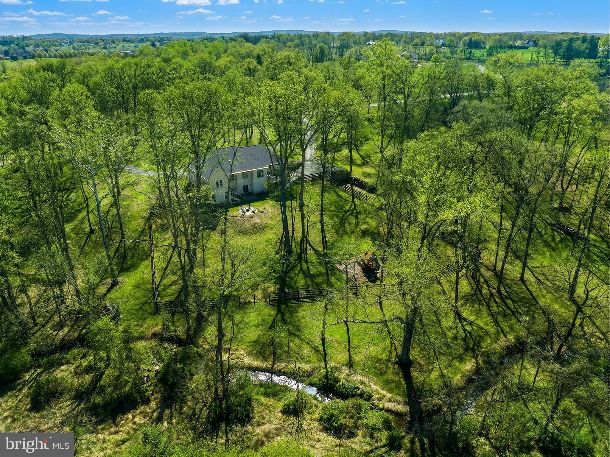15657 Purcellville Road Purcellville, VA 20132 - Photo 68 of 72 a view of a yard