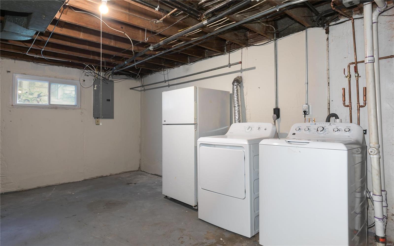 27 Waverton Drive Ladue, MO 63124 - Photo 20 of 26