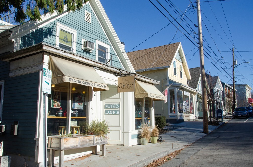 3 Colburn Street Gloucester, MA 01930 - Photo 14 of 17 a view of a building with a street