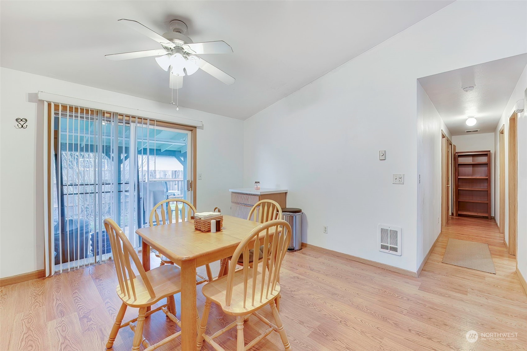 114 Yellow Brick Road Kelso, WA 98626 - Photo 14 of 31 Gallery Image 14