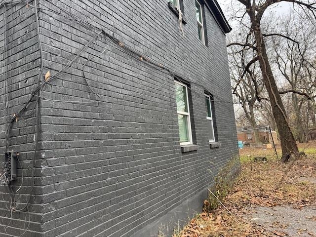 1627 Barton Street Memphis, TN 38106 - Photo 5 of 15 a view of a pathway with a house