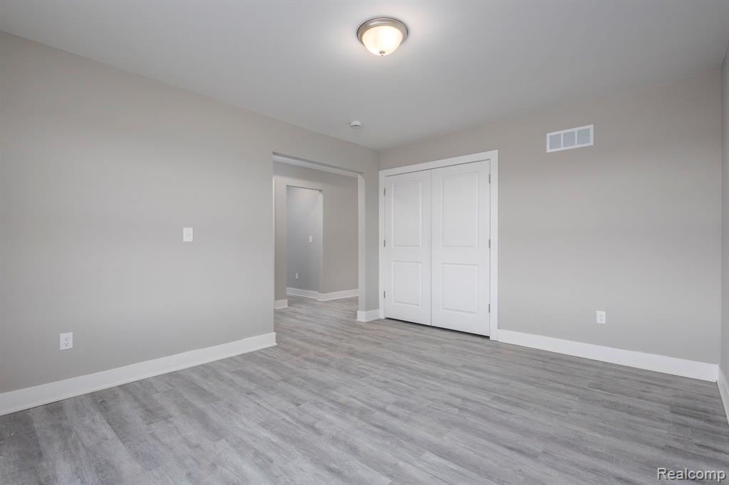 2367 Baltimore Davison, MI 48423 - Photo 4 of 22