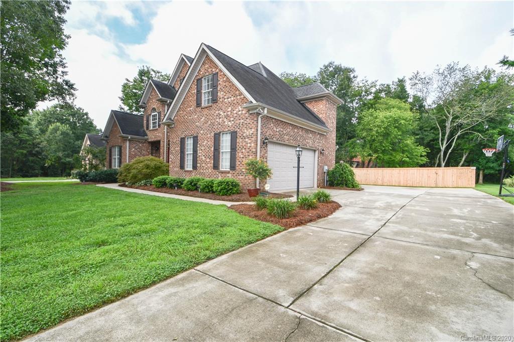3122 East Lawyers Road Monroe, NC 28110 - Photo 3 of 37 Gallery Image 3