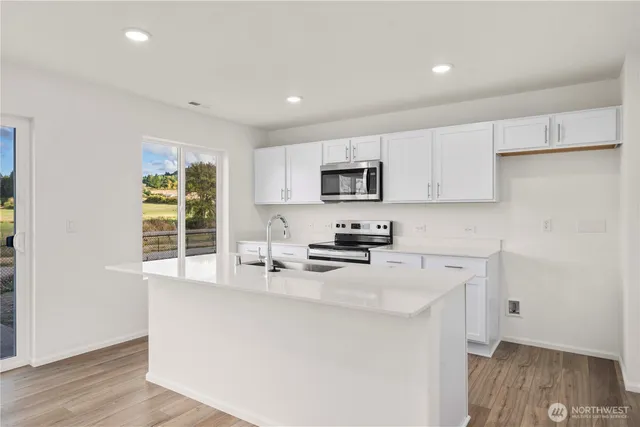 $409,990 | 1355 Salzer Crk Drive, Centralia, WA 98531