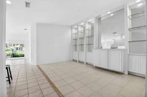 $460,000 | 2774 Livingston Lane, West Palm Beach, FL 33411