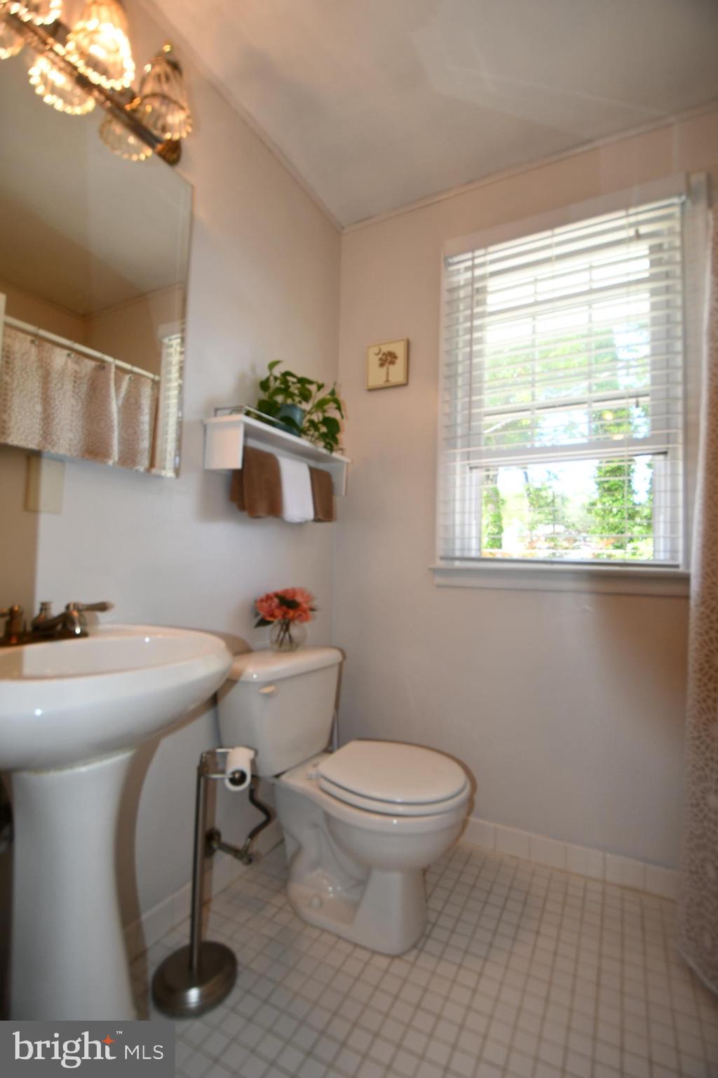 403 Bruce Road Feasterville-Trevose, PA 19053 - Photo 32 of 40 Upstairs Hall - Full Bath
