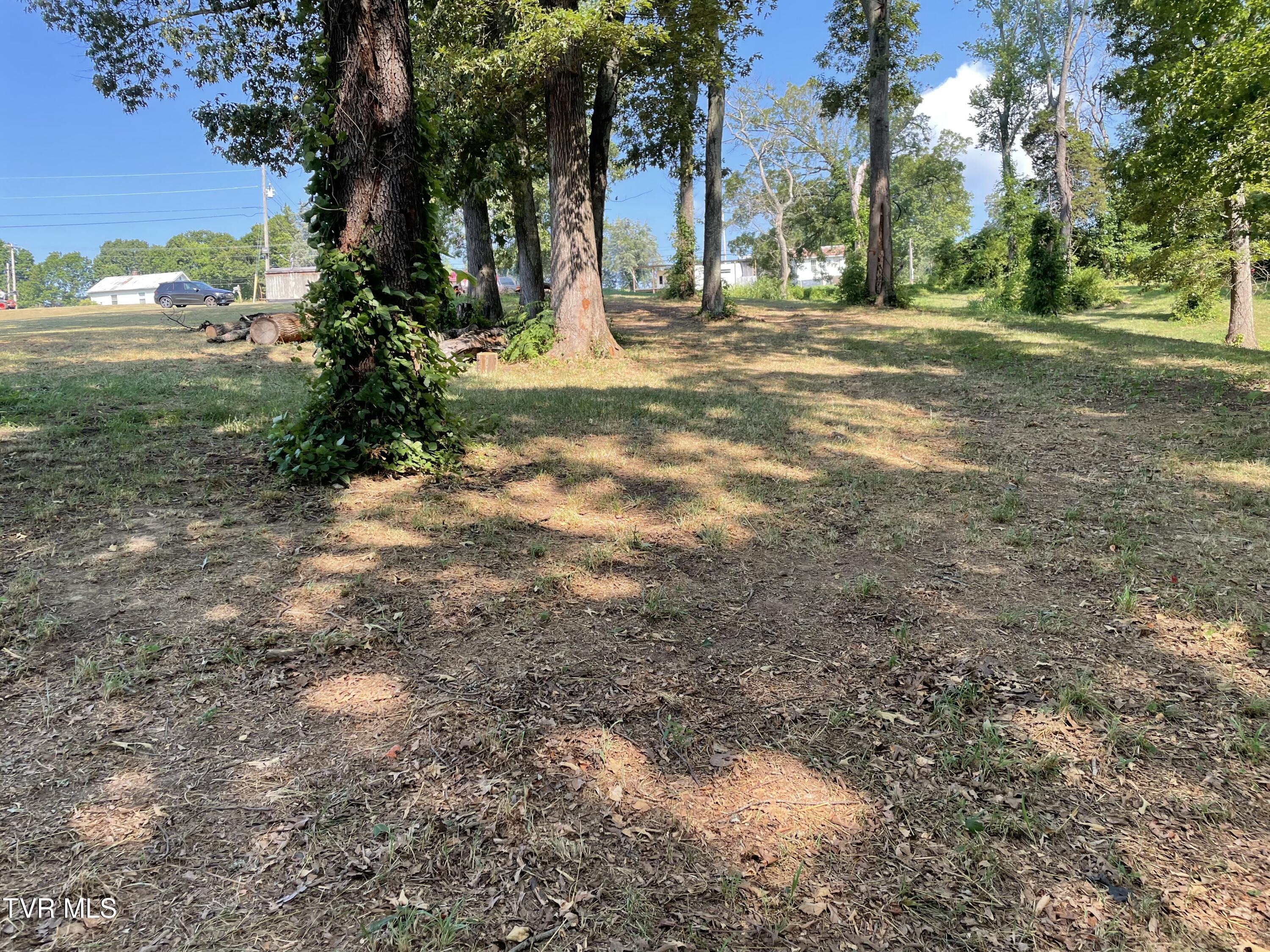 141 Twin Church Road, Unit 4 & 5 Bean Station, TN 37708 - Photo 35 of 35 IMG_8330