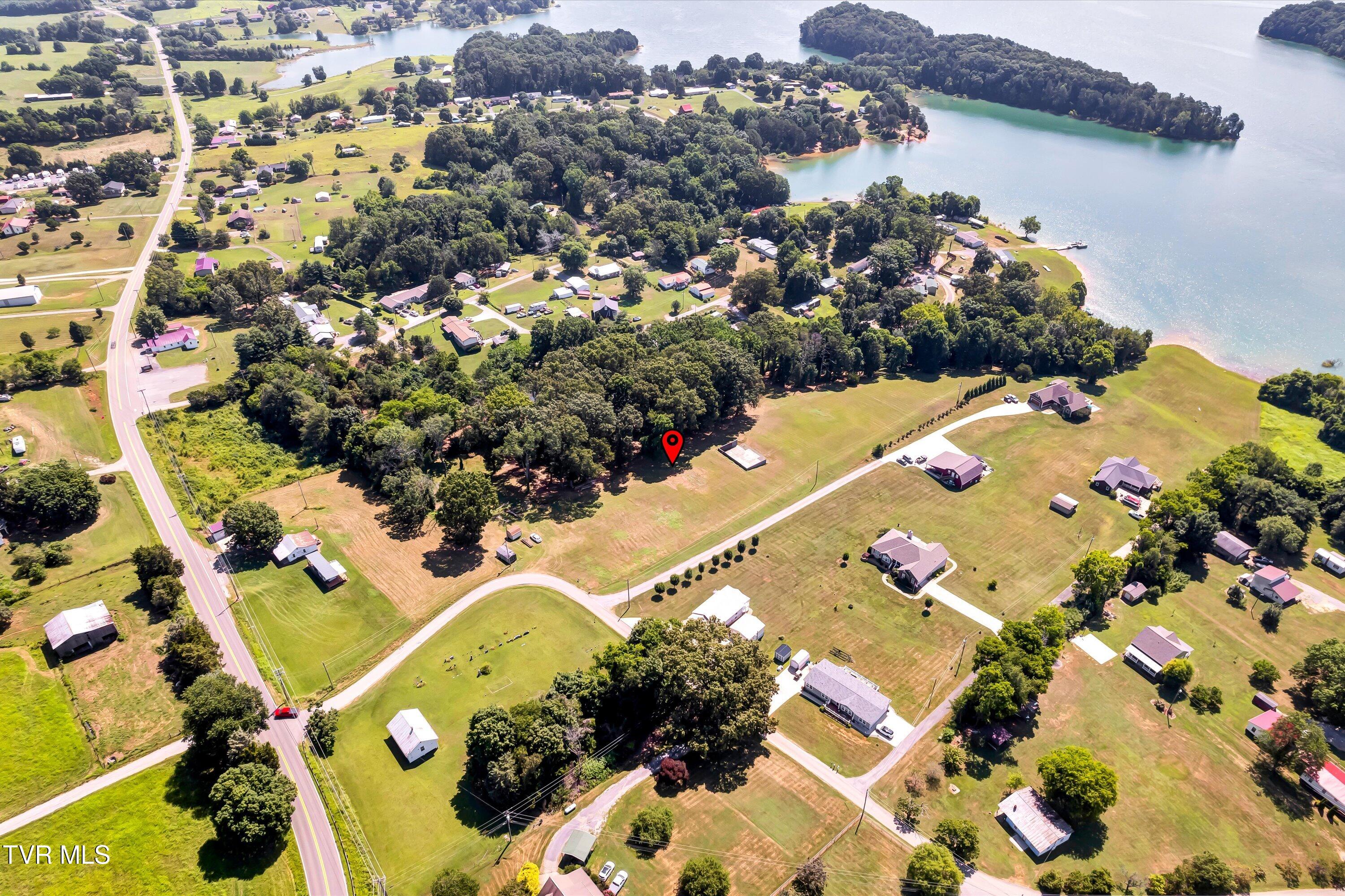 141 Twin Church Road, Unit 4 & 5 Bean Station, TN 37708 - Photo 7 of 35 11-141 Twin Church Rd-11