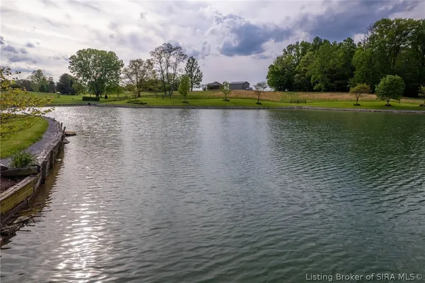 $799,900 | 264 Cedarwood Road, Bedford, KY 40006