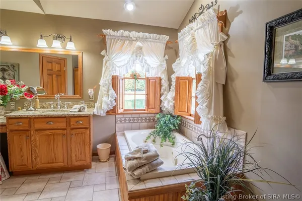 $799,900 | 264 Cedarwood Road, Bedford, KY 40006