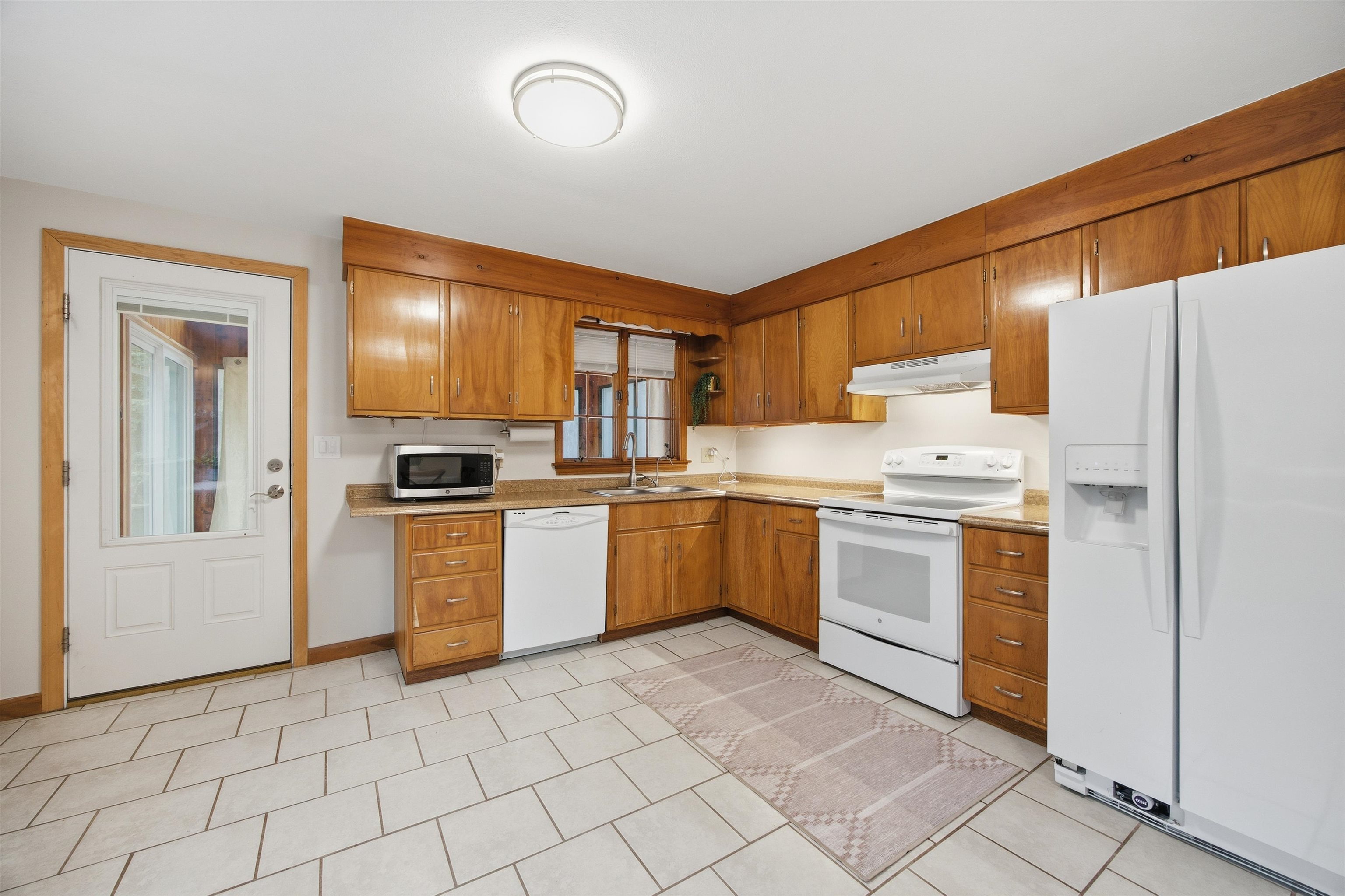 15 Henderson Road Gilford, NH 03249 - Photo 12 of 55