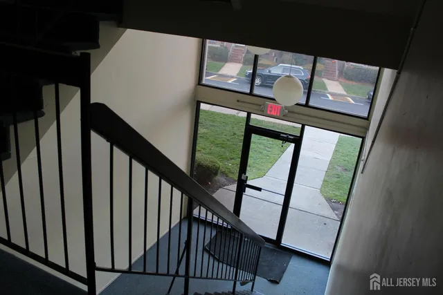 $2,275 | 820 Edison Glen Terrace, Edison, NJ 08837